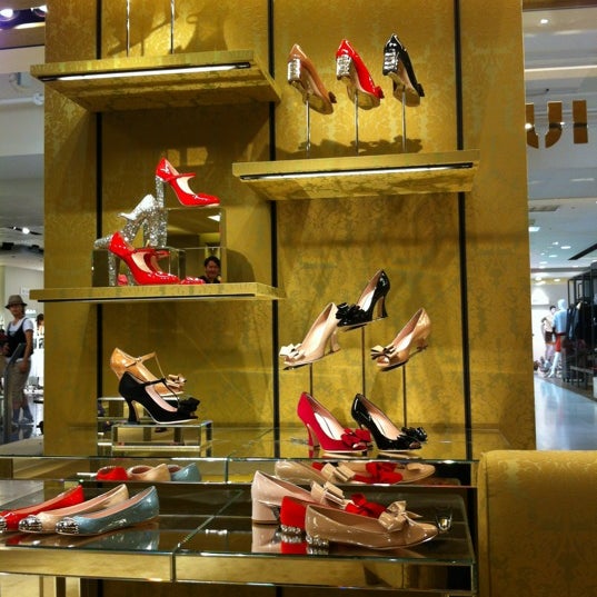 Photos At Miu Miu 52 Visitors