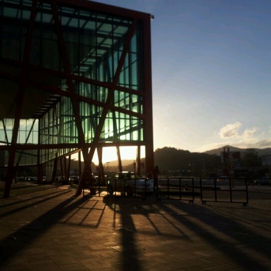 รูปภาพถ่ายที่ Norte Shopping โดย Fabiano L. เมื่อ 5/13/2012
