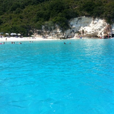 Voutoumi Beach