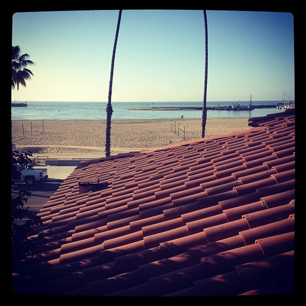 Photo taken at Hotel Milo Santa Barbara by Damon D. on 6/26/2012