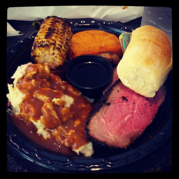 Photo taken at Tri Tip Grill by Becca on 7/3/2012