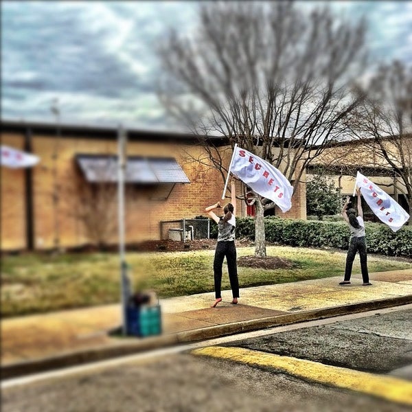 Photos at Mills E. Godwin High School 7 tips from 333 visitors