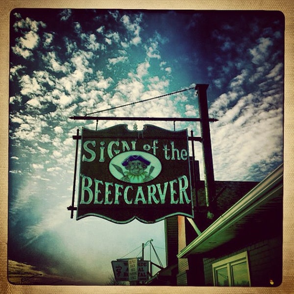 Sign of the Beefcarver American Restaurant in Royal Oak