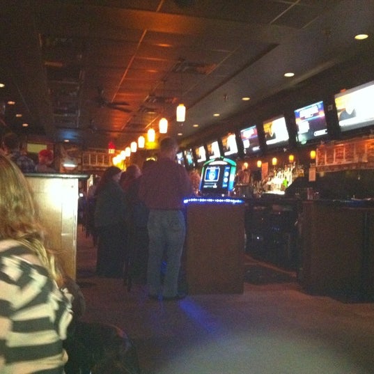 2/12/2012 tarihinde Ray M.ziyaretçi tarafından Backyard Grill &amp; Bar'de çekilen fotoğraf