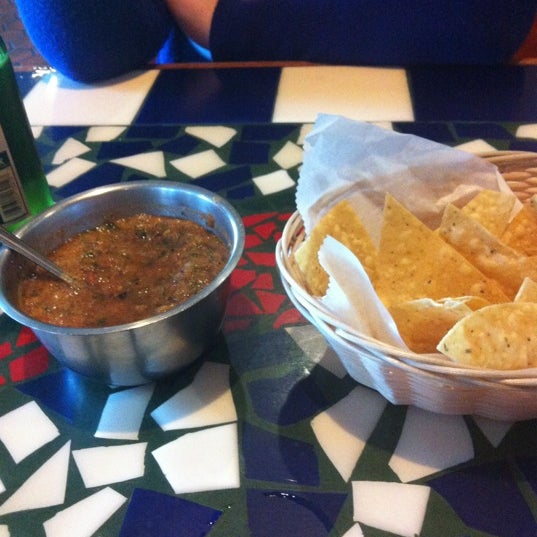8/10/2012 tarihinde Matt T.ziyaretçi tarafından Jalisco&#39;s Mexican Restaurant'de çekilen fotoğraf