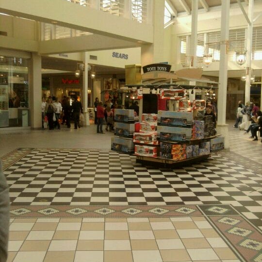 Photos at Oglethorpe Mall Avalon Oglethorpe Mall Area Savannah, GA