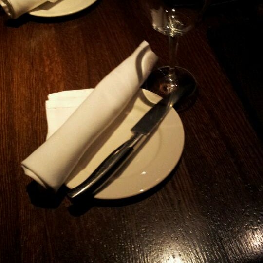 4/8/2012にSteve D.がThe Keg Steakhouse + Bar - Hamilton Mountainで撮った写真