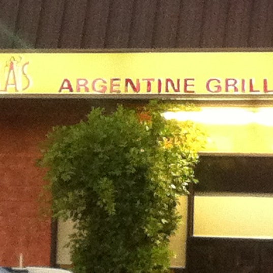 6/22/2012にonezeroheroがLala&#39;s Argentine Grillで撮った写真