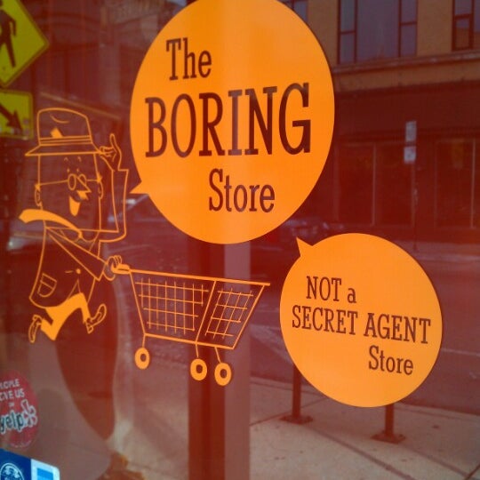 Das Foto wurde bei The Boring Store von Christopher H. am 7/5/2012 aufgenommen