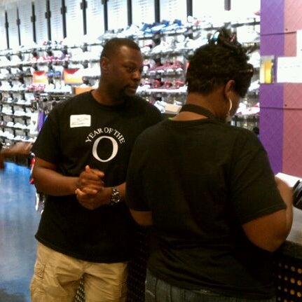 Foot Locker - Shoe Store