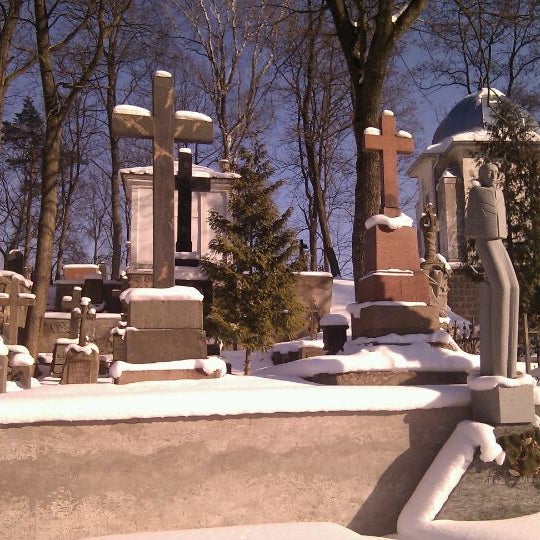 Foto tirada no(a) Rasų kapinės | Rasos cemetery por Daugilas K. em 2/16/2012