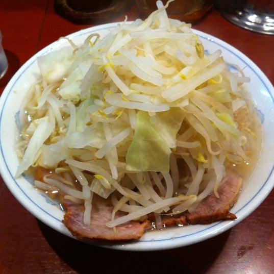 らーめん大 377人の訪問者 から 7個のtips 件