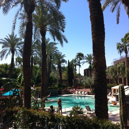 Photo taken at DoubleTree Resort by Hilton Hotel Paradise Valley - Scottsdale by Ioana R. on 4/16/2012