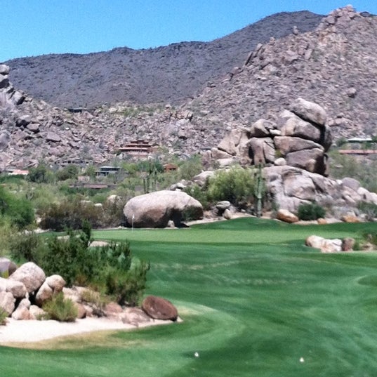 6/10/2012 tarihinde Brandon P.ziyaretçi tarafından Boulders Golf Club'de çekilen fotoğraf