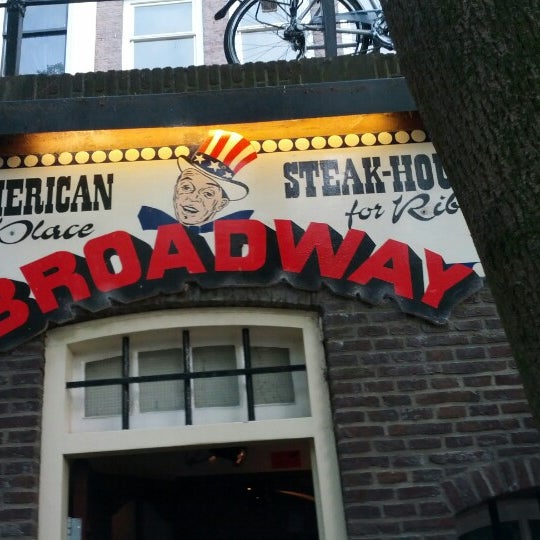 Photo taken at Broadway American Steakhouse by Richard H. on 8/14/2012