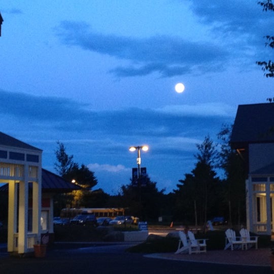Photo taken at Settlers Green Outlet Village by Joe G. on 7/3/2012