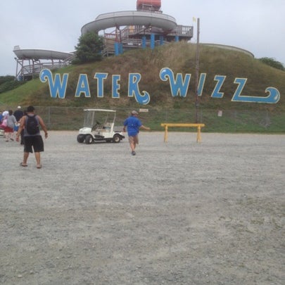รูปภาพถ่ายที่ Water Wizz โดย Doug M. เมื่อ 8/4/2012