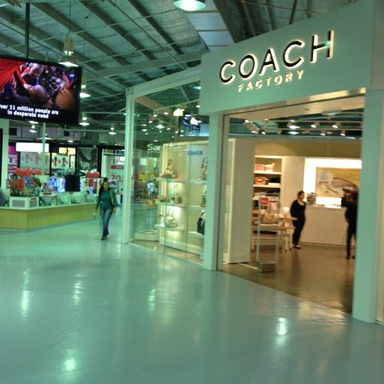 coach dfo homebush