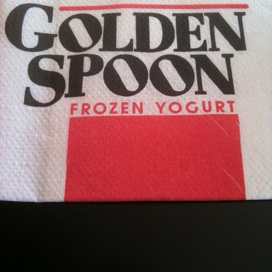 7/29/2012 tarihinde Maribel G.ziyaretçi tarafından Golden Spoon Frozen Yogurt'de çekilen fotoğraf