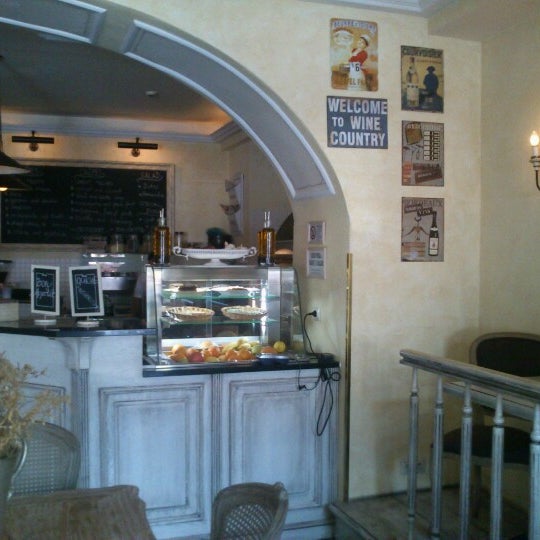 7/29/2012 tarihinde Katka B.ziyaretçi tarafından Bistro - Café &amp; Crepérie'de çekilen fotoğraf