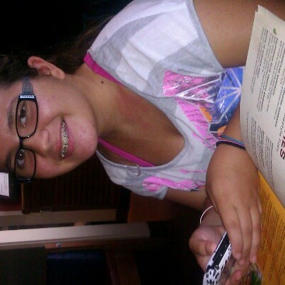 Photo taken at Chili&#39;s Grill &amp; Bar by Natecia A. on 8/2/2012