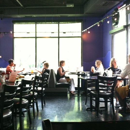 Photo taken at Longfellow Grill by Jon D. on 7/24/2012