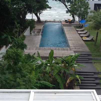 8/25/2012 tarihinde Amorn V.ziyaretçi tarafından X2 Rayong Resort by Design, Centara Boutique Collection'de çekilen fotoğraf