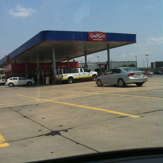 Getgo Gas Station
