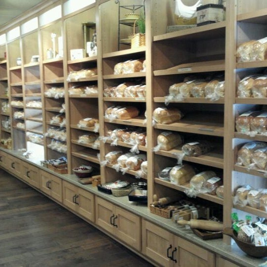 Photos at Der Dutchman Restaurant & Bakery 4967 Walnut St