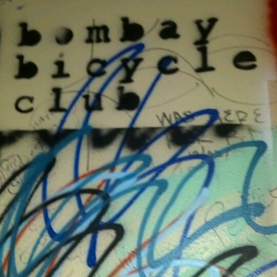 6/9/2012にCarmon I.がBombay Bicycle Clubで撮った写真