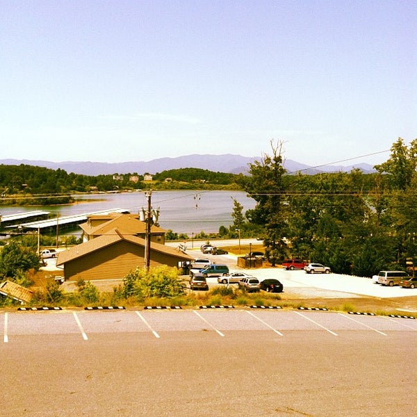 Fieldstone Cinema's Six Cine