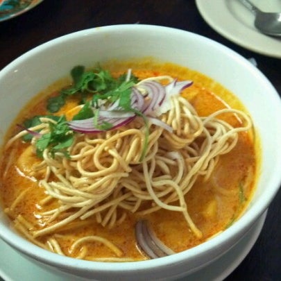 Photo taken at Thai Dee Restaurant by Sandrita on 9/8/2012