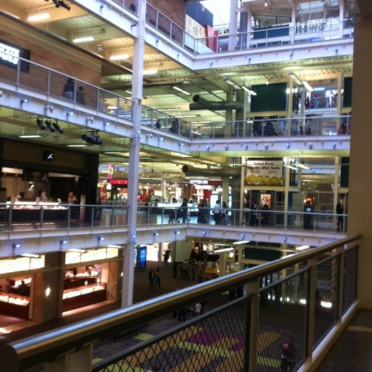 Photos at Palisades Center Mall 142 tips