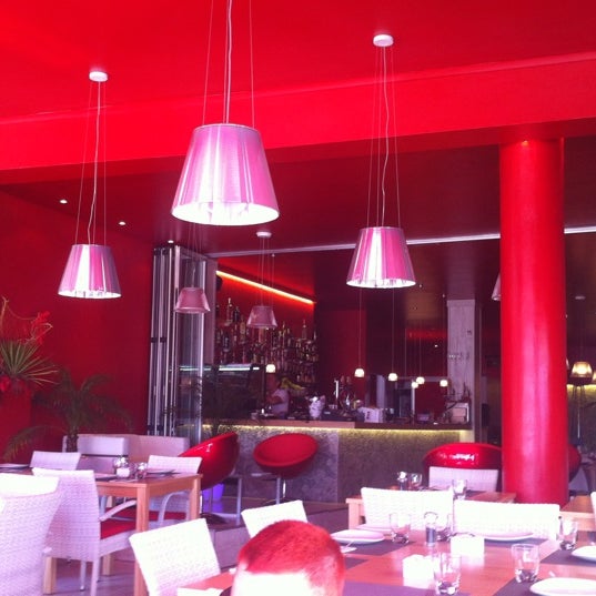 5/9/2012 tarihinde David S.ziyaretçi tarafından Club Restaurant Bellavista'de çekilen fotoğraf