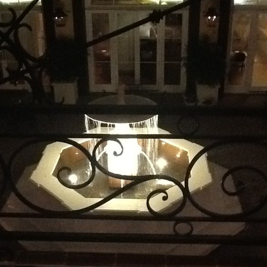 8/17/2012에 Laine G.님이 Hotel Mazarin에서 찍은 사진