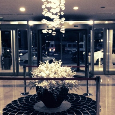 Photo taken at Grand S Hotel by Eunkyeong J. on 3/13/2012