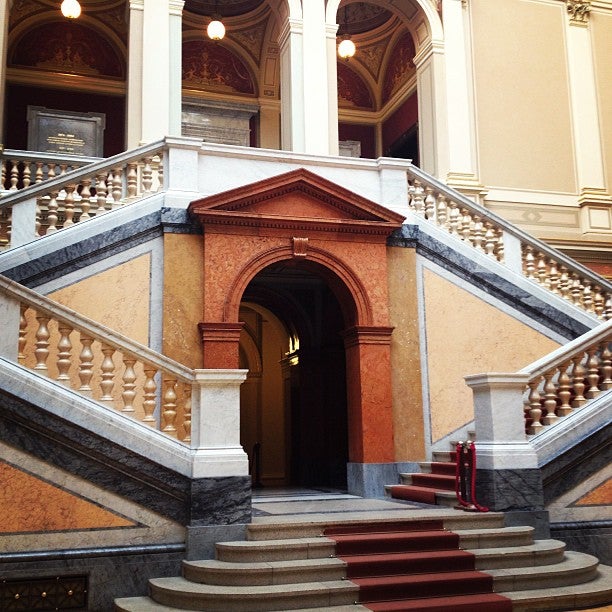 art-gallery