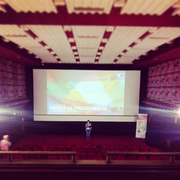 indie-movie-theater