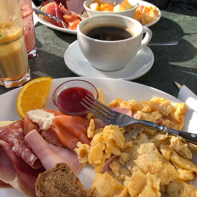breakfast photo