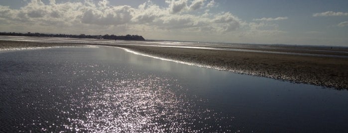 Nudgee Beach is one of Suburbs in Brisbane.