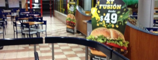Burger King is one of Rocio'nun Beğendiği Mekanlar.