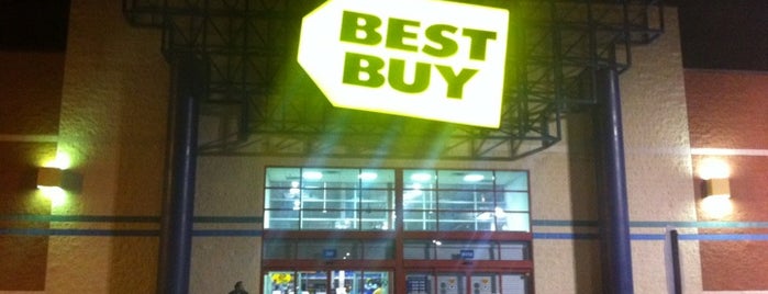 Best Buy is one of Ninah’s Liked Places.