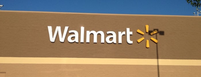 Walmart Supercenter is one of Michiyoさんのお気に入りスポット.