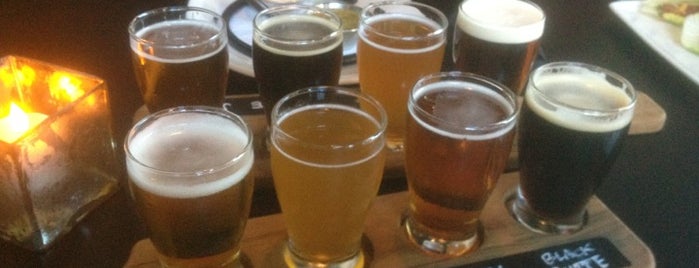 Public House Downtown is one of Best Beer Bars in Greater Sacramento Area.