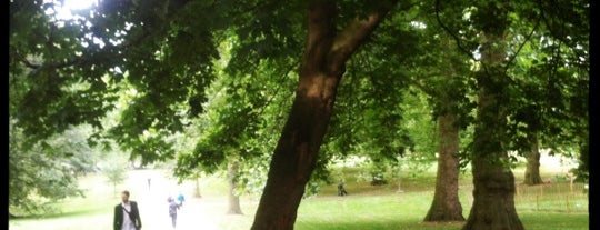 Green Park is one of London on a Budget.