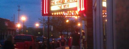 The Strand Theatre is one of สถานที่ที่บันทึกไว้ของ Dave.