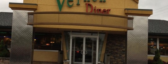 Vernon Diner is one of สถานที่ที่ Vince ถูกใจ.