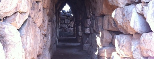Tirynthe Archaeological Site is one of Spiridoulaさんのお気に入りスポット.