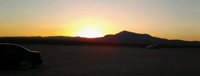 Mojave Desert is one of Tempat yang Disukai Felicity.