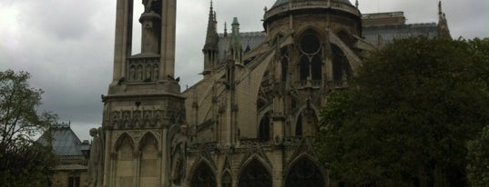 L'Ombre de Notre-Dame is one of My Favorite Places.